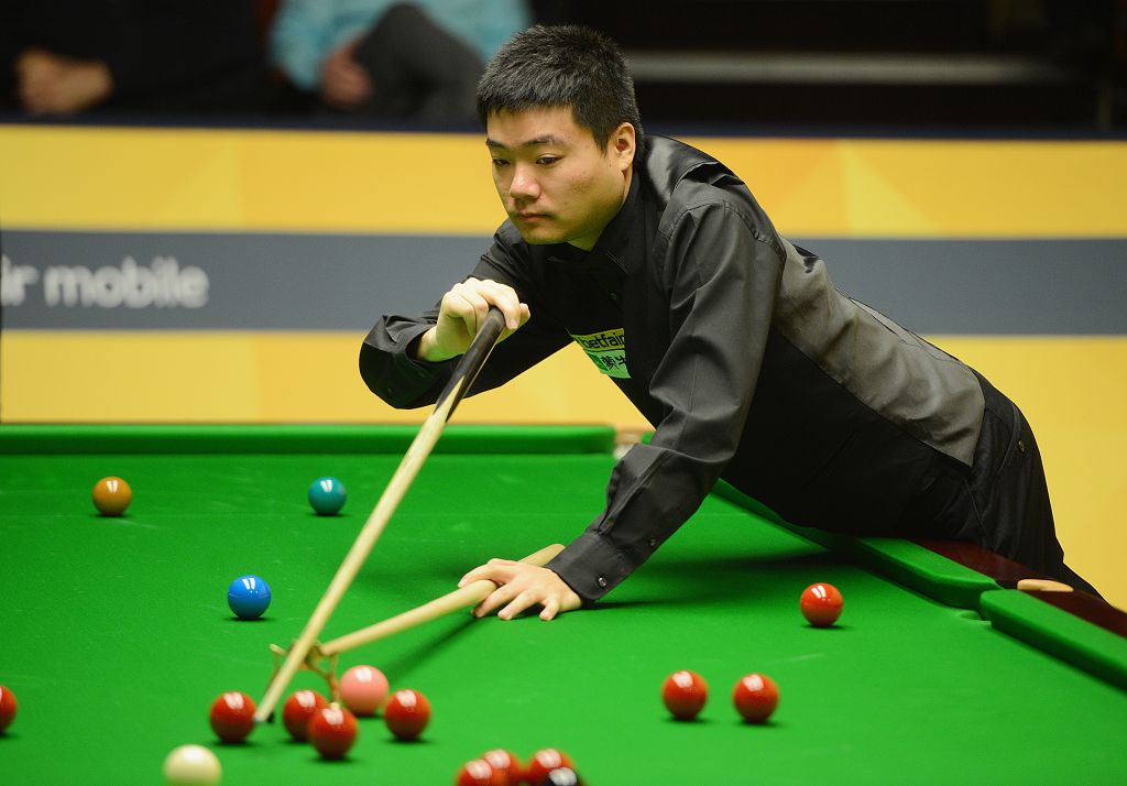 在对阵西班 在对阵西班